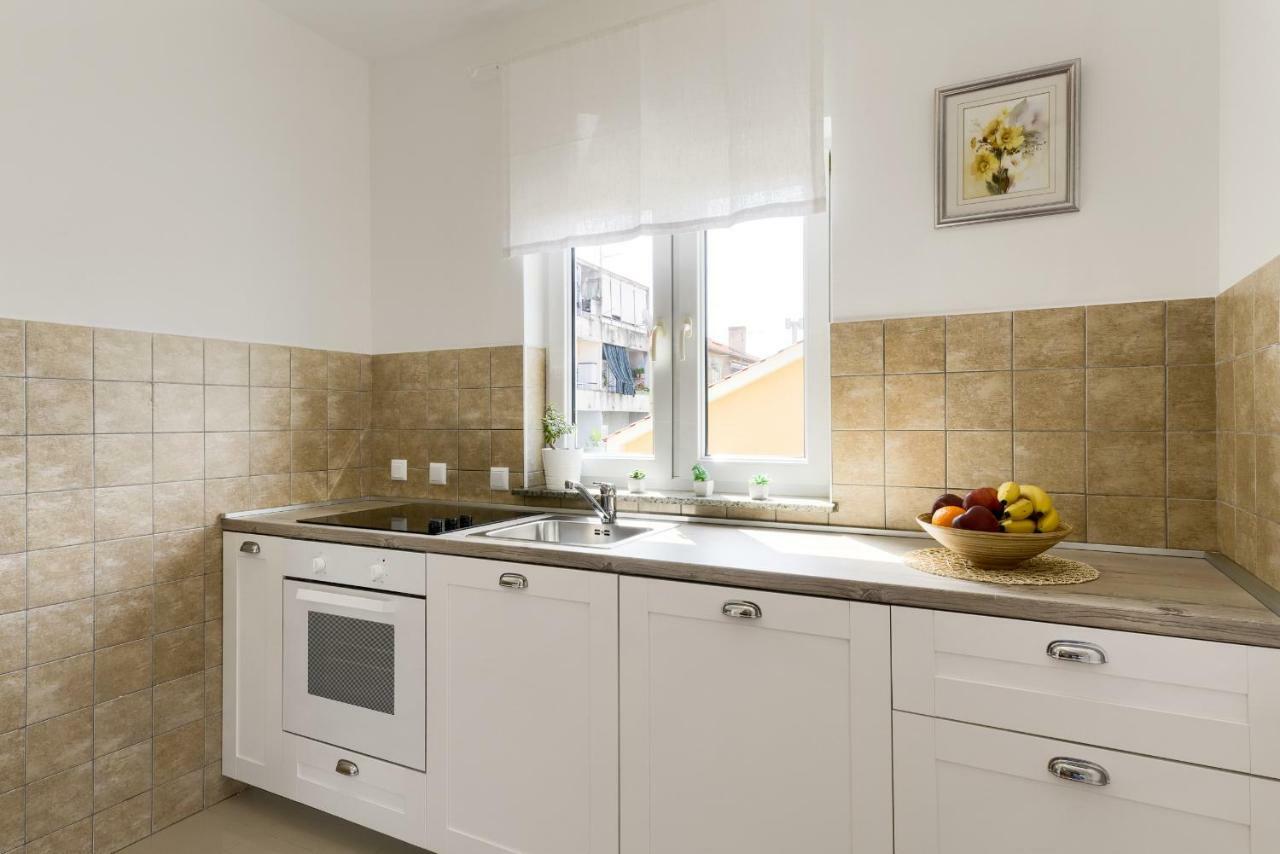 Lrs Apartment In The Center Of ซาดาร์ ภายนอก รูปภาพ